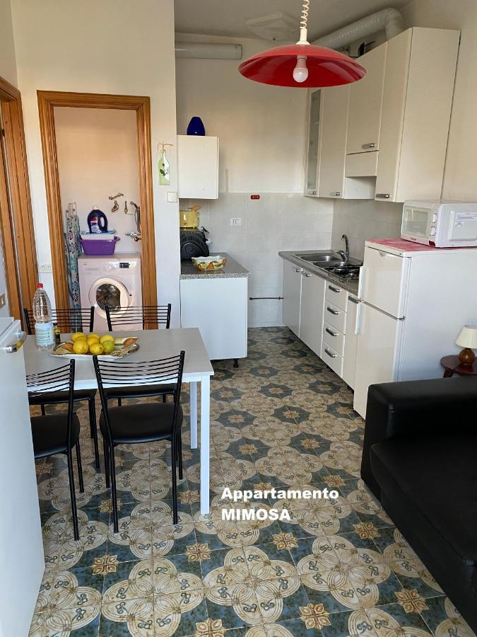 I Fiori Di Pietra Apart otel Pietra Ligure Dış mekan fotoğraf