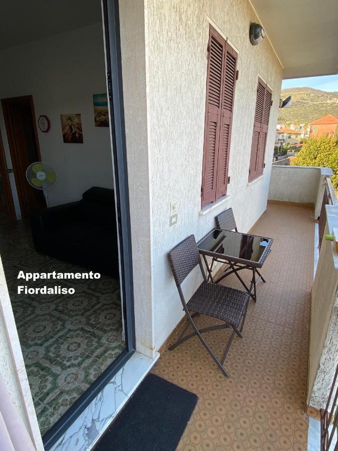 I Fiori Di Pietra Apart otel Pietra Ligure Dış mekan fotoğraf