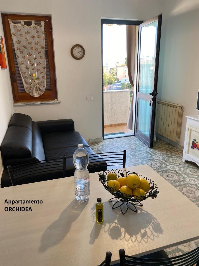 I Fiori Di Pietra Apart otel Pietra Ligure Dış mekan fotoğraf